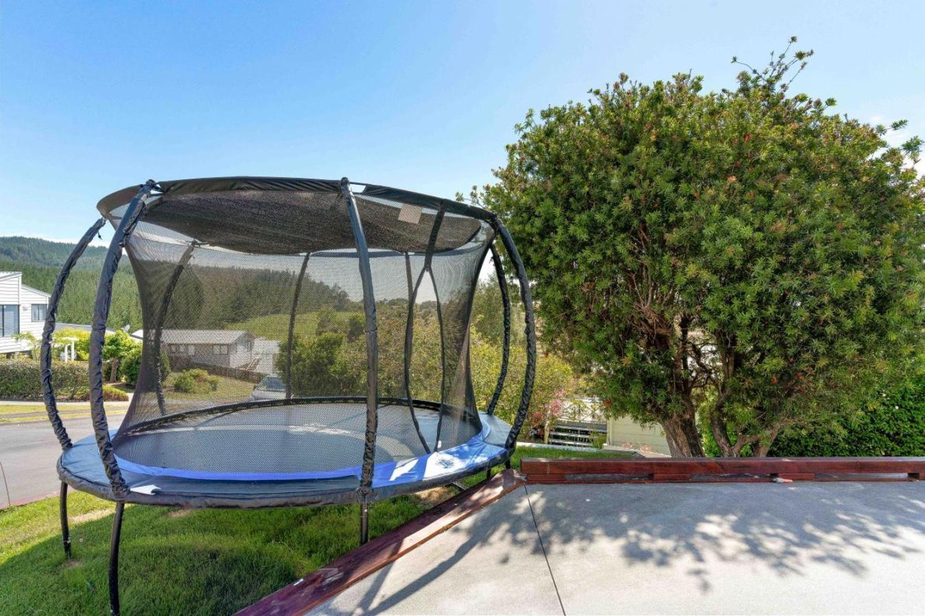 Onemana Retreat - Self-Contained Unit With Hot Tub Apartment Opoutere Exterior photo